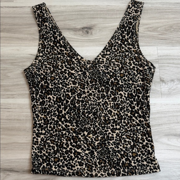 BDG Tops - NWOT Urban Outfitters BDG Leopard Print Sleeveless Tank Top size small